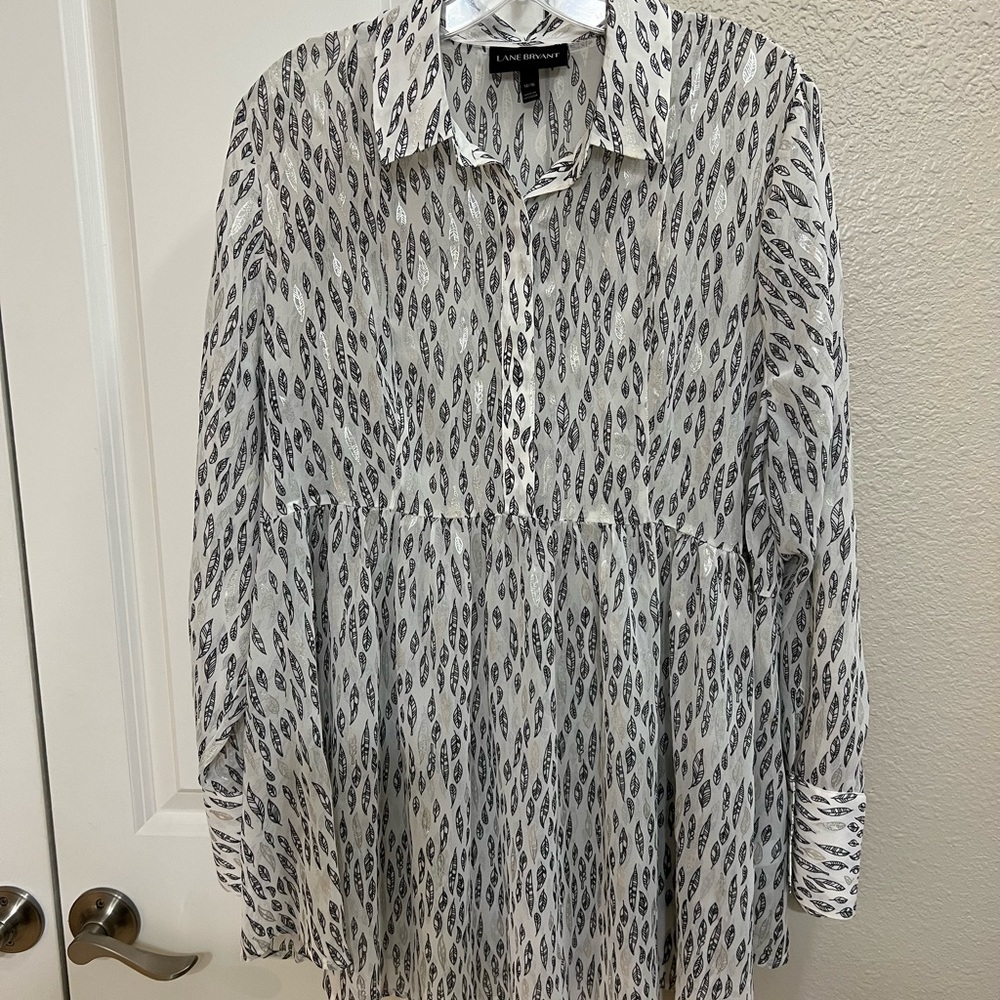 Lane Bryant Sheer Feather Print Tunic Shirt Plus Size 14 16 Long Blouse Sheer - Picture 1 of 9